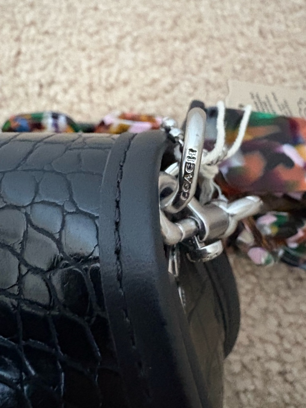 Coach Wavy Dinky Bag In Croc Embossed Coachtopia Leather - Picture 12 of 15